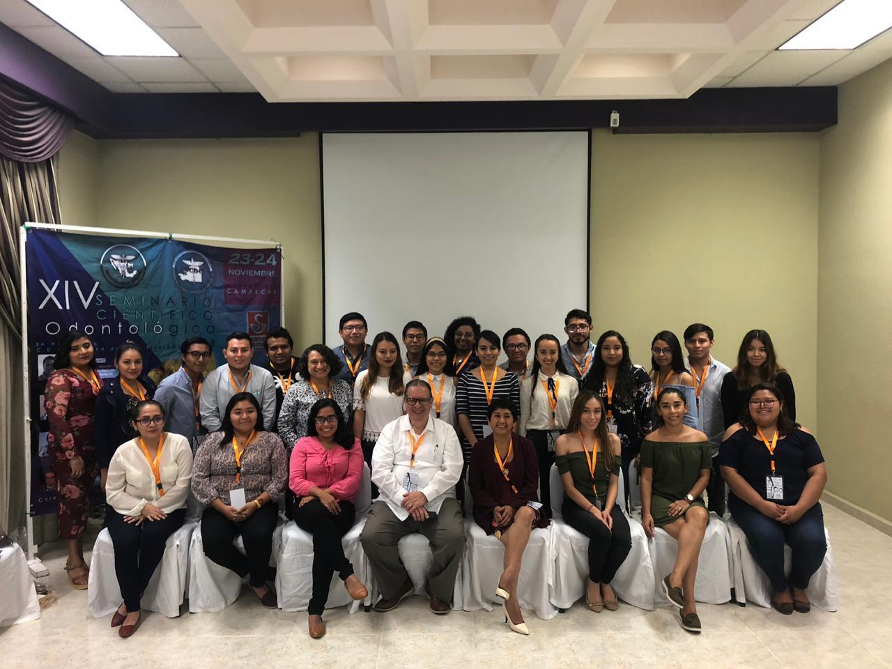 XIV Seminario Odontológico 2018 en honor a la C.D. Evangelina de los Ángeles Rivero Cu.